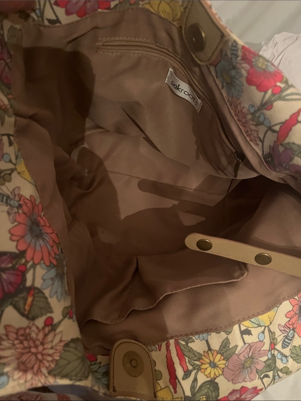 Sakroots Beige Straw Tote with Multicolor Floral Panel - Picture 9 of 16
